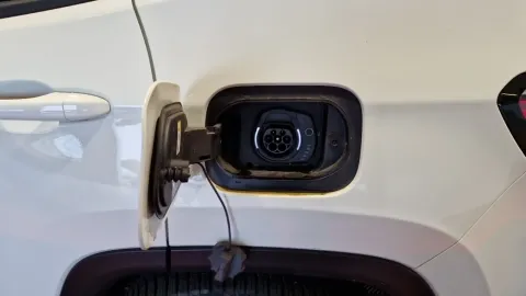 Car image 31