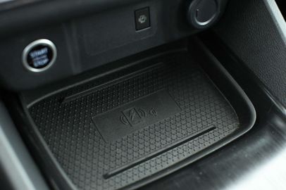 Car image 39