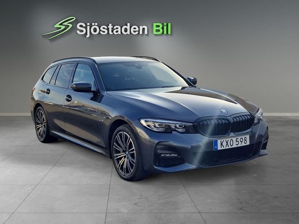 BMW 330e Touring M Sport xDrive Steptronic 216 kW image number 8