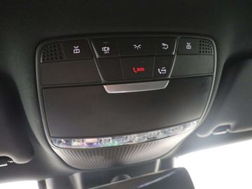 Car image 37