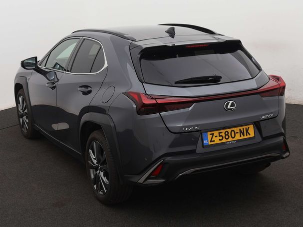 Lexus UX 250h 135 kW image number 16