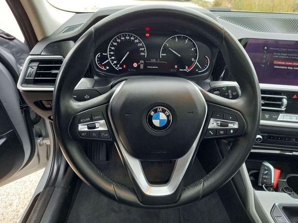 BMW 318d Touring 110 kW image number 20