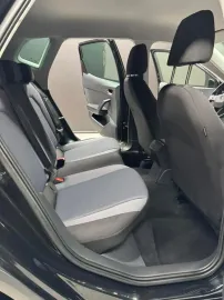Car image 28