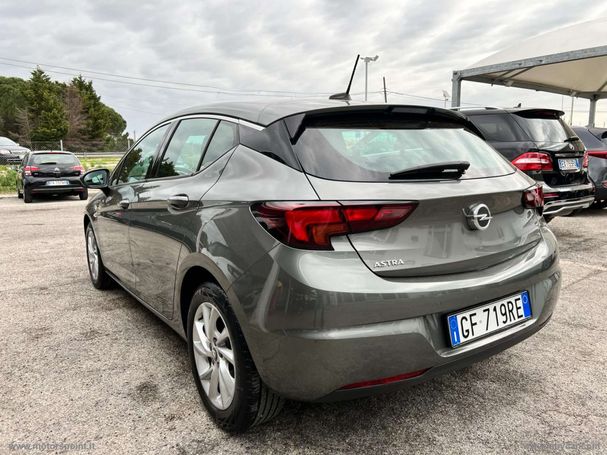 Opel Astra 1.2 GS Line 81 kW image number 5