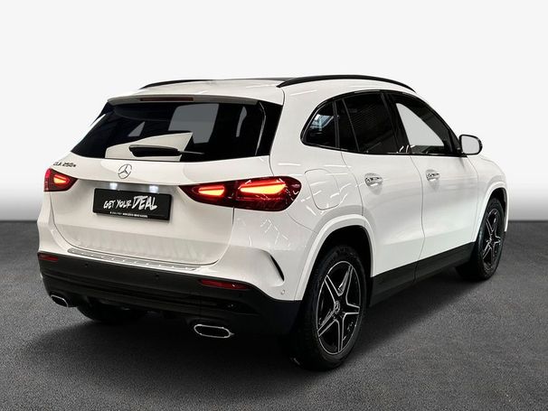 Mercedes-Benz GLA 250 e 8G-DCT 160 kW image number 3