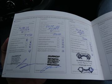 Car image 24