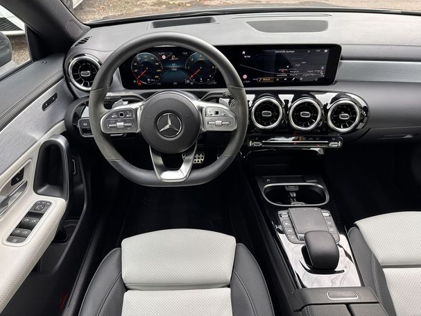 Mercedes-Benz CLA 220 140 kW image number 17