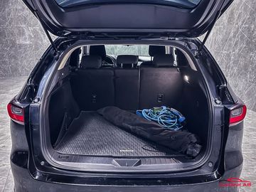 Car image 24