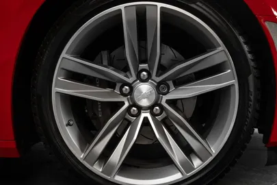 Car image 38
