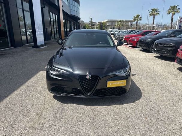 Alfa Romeo Giulia 2.2 Diesel AT8 140 kW image number 2