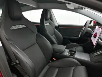Car image 35