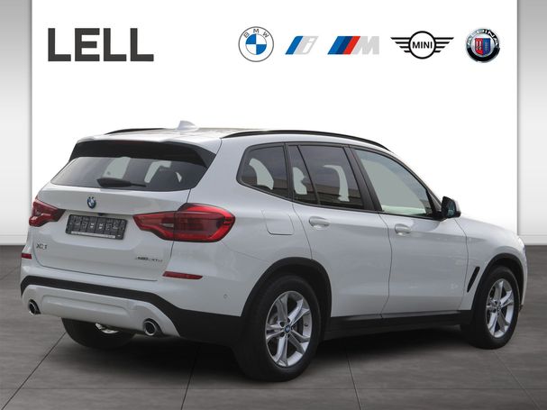 BMW X3 xDrive20d Advantage 140 kW image number 4