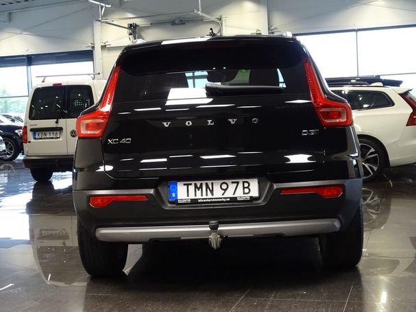 Volvo XC40 D3 AWD Geartronic 110 kW image number 3