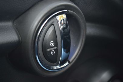 Car image 41