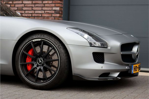 Mercedes-Benz SLS AMG Roadster 421 kW image number 33