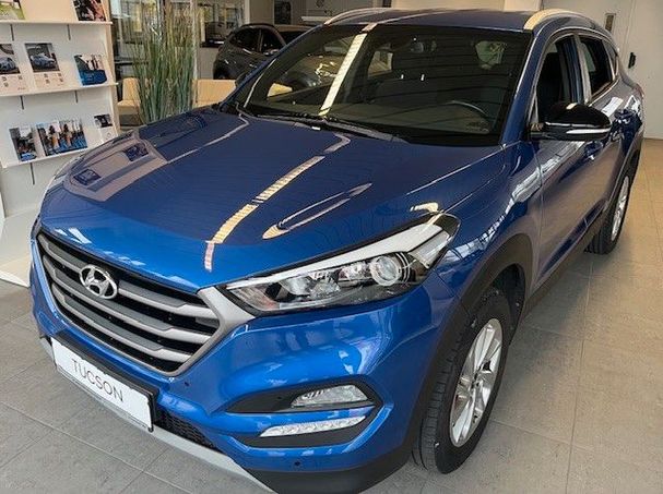 Hyundai Tucson Blue 1.6 2WD Passion 97 kW image number 1