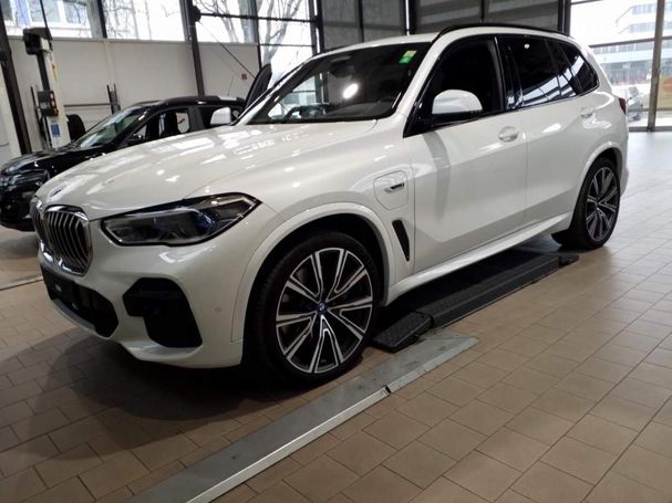 BMW X5 45e xDrive 290 kW image number 12