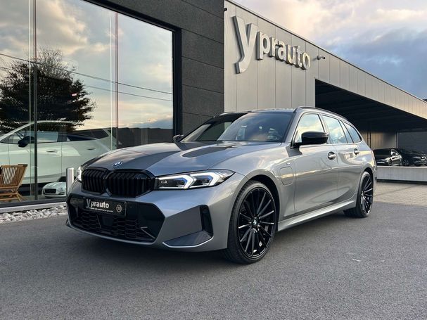 BMW 330 e Touring 215 kW image number 3