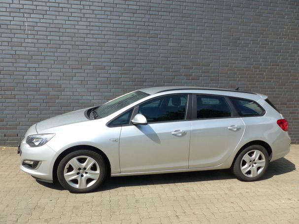 Opel Astra Sports Tourer Edition 121 kW image number 2