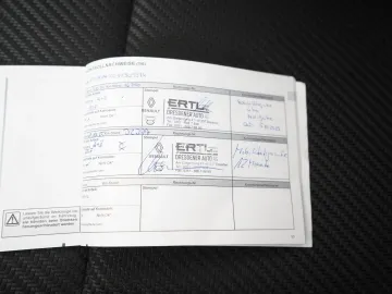 Car image 47