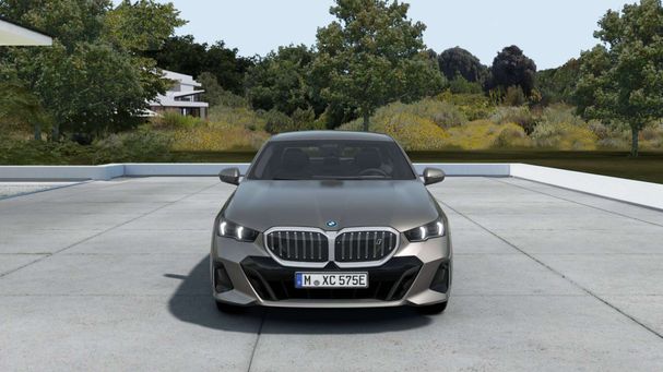 BMW i5 eDrive40 M Sport 250 kW image number 7