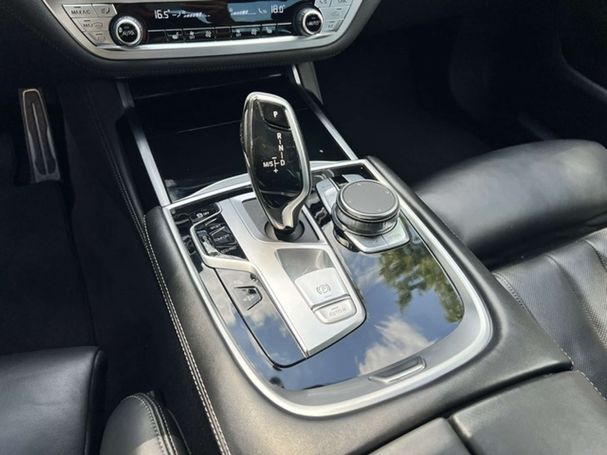 BMW 740d xDrive M Sport 235 kW image number 27