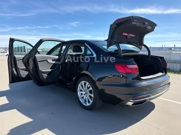 Car image 26