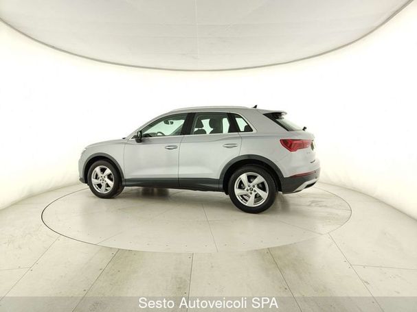 Audi Q3 35 TDI S tronic Advanced Business 110 kW image number 4