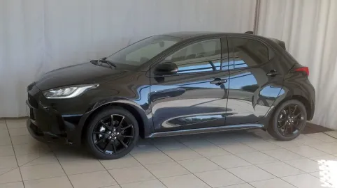 Car image 3