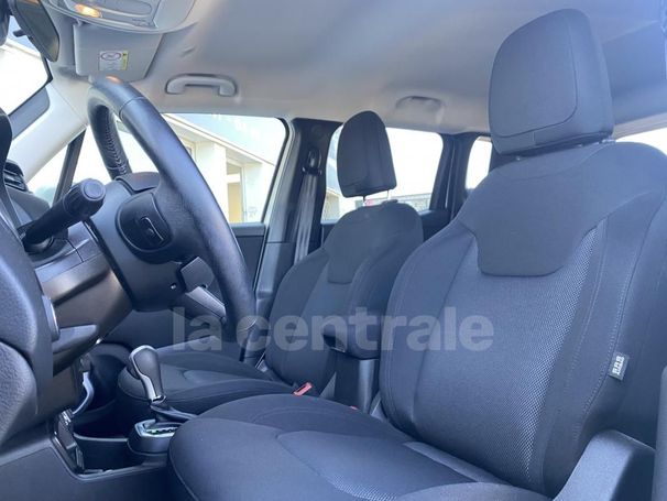 Jeep Renegade 1.3 Limited 110 kW image number 15