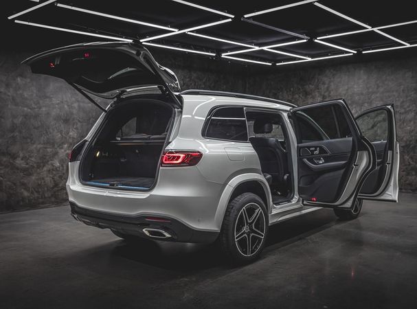 Mercedes-Benz GLS 580 360 kW image number 8