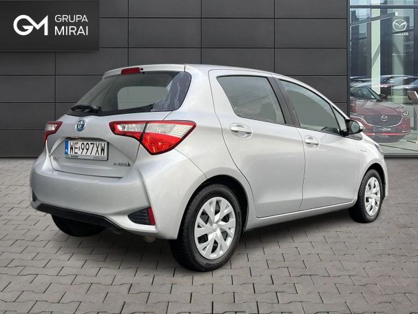 Toyota Yaris Hybrid 74 kW image number 2