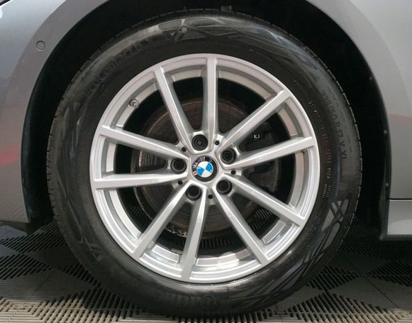 BMW 320d 140 kW image number 9