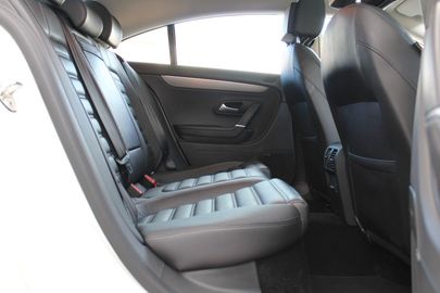 Car image 35