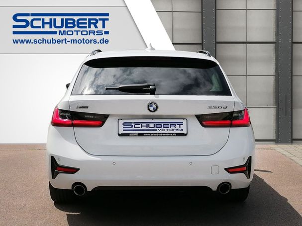 BMW 330d Touring Sport Line xDrive 210 kW image number 15