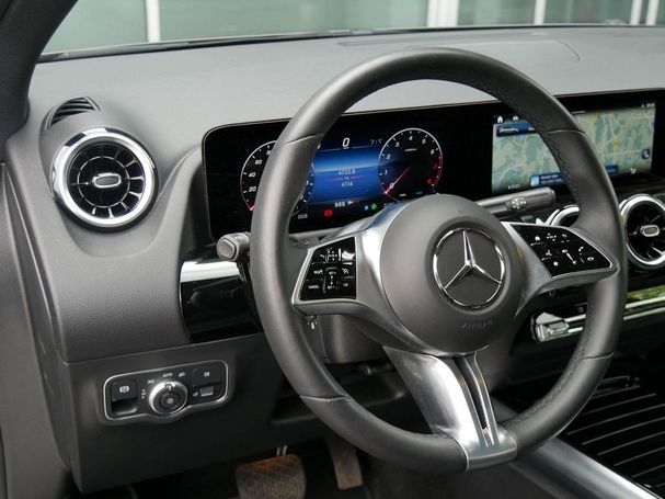 Mercedes-Benz B 180 100 kW image number 8