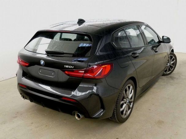 BMW 120i M Sport 131 kW image number 3