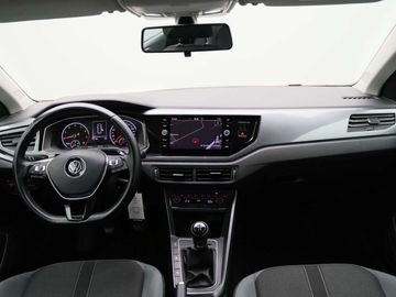 Car image 31