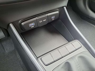 Car image 31