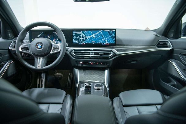 BMW 318i 115 kW image number 11