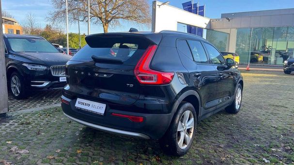 Volvo XC40 T2 Core 95 kW image number 7