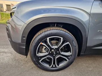 Car image 34