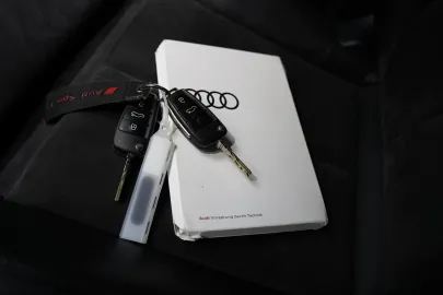 Car image 39