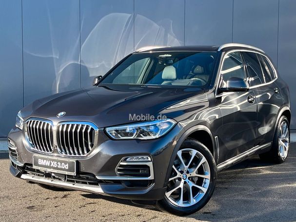 BMW X5 xDrive 195 kW image number 1