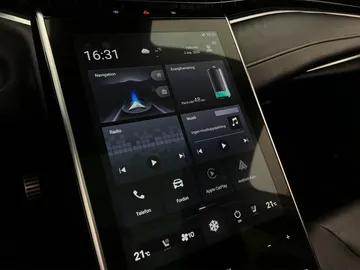 Car image 38