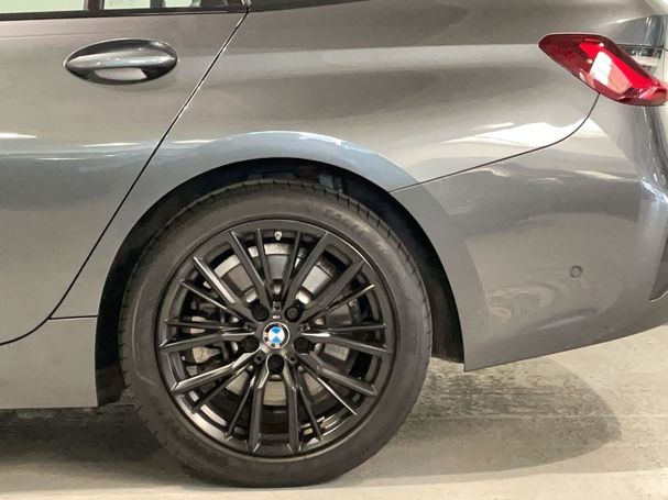 BMW 330e Touring Sport Line 215 kW image number 8