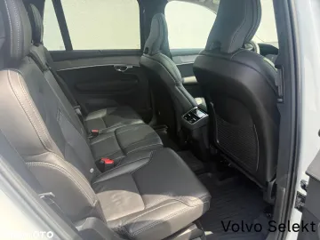Car image 40