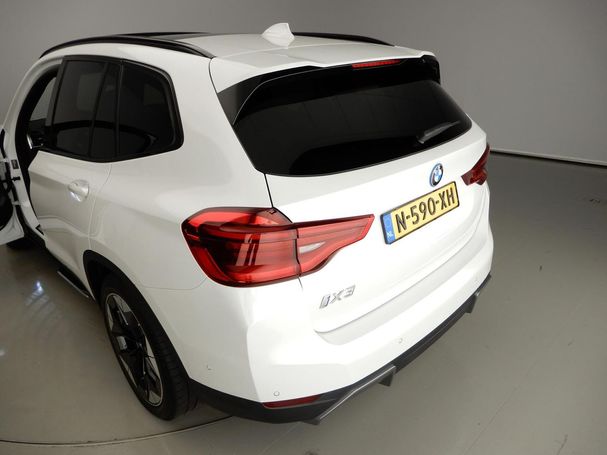 BMW iX3 80 kWh 210 kW image number 26