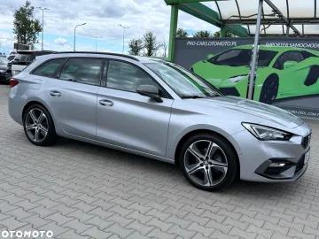 Car image 40