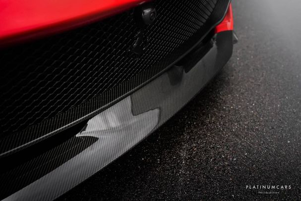 Ferrari 812 Superfast 588 kW image number 19